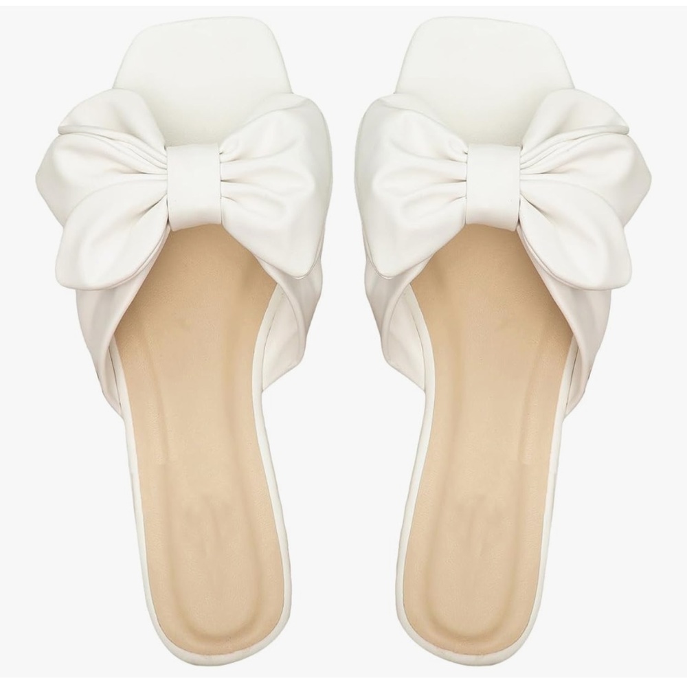 Elegant White Bow Slide Sandals